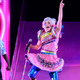 Image for article titled I Will Destroy Anyone Who Tries to Fuck With JoJo Siwa